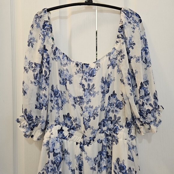 Trixxi Floral Romper – Size XL – Blue & White Boho Style - Picture 6 of 9